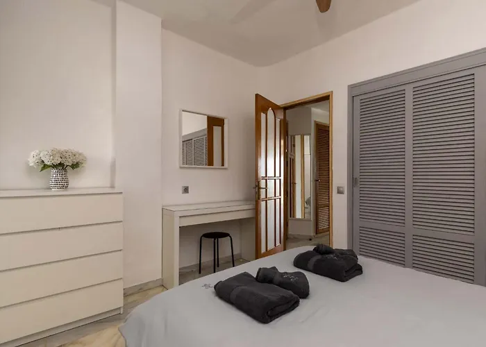 Altamira 1 - One Bed Appartement *