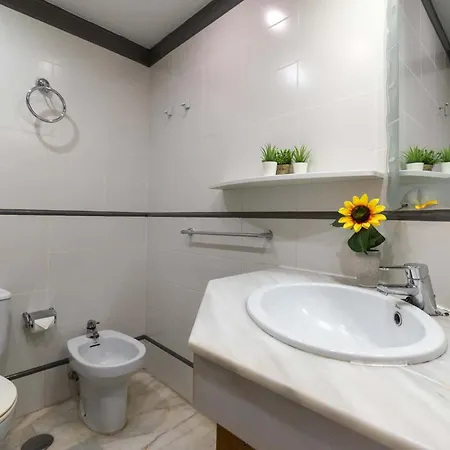 דירה Altamira 1 - One Bed אדחה